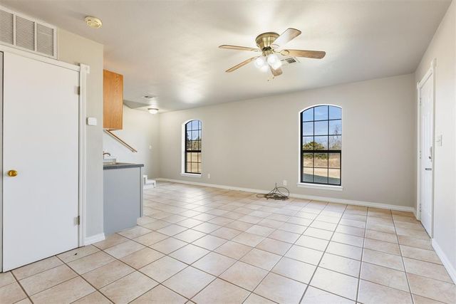 4609 NE Trails End Street, Piedmont, OK 73078