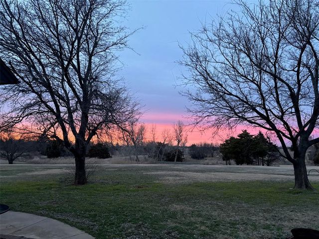 4609 NE Trails End Street, Piedmont, OK 73078