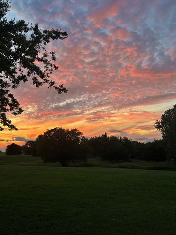 4609 NE Trails End Street, Piedmont, OK 73078