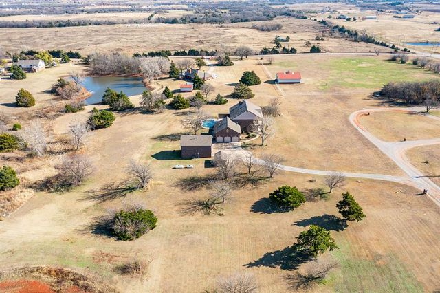 4609 NE Trails End Street, Piedmont, OK 73078