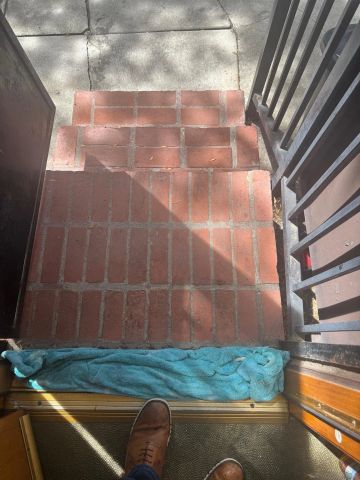 800 W 99th Street, Los Angeles, CA 90044