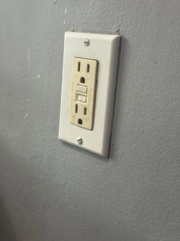 800 W 99th Street, Los Angeles, CA 90044