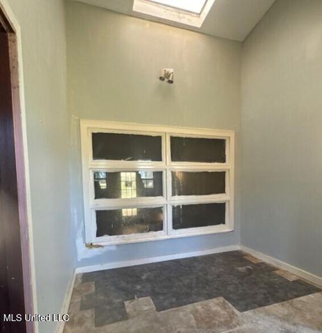 4145 Old Jackson Road, Terry, MS 39170