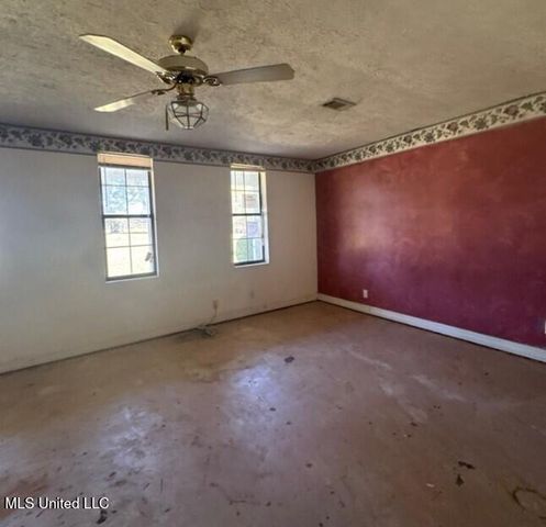4145 Old Jackson Road, Terry, MS 39170