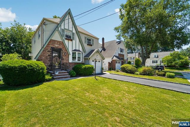 67 Marlboro Road, Clifton, NJ 07012