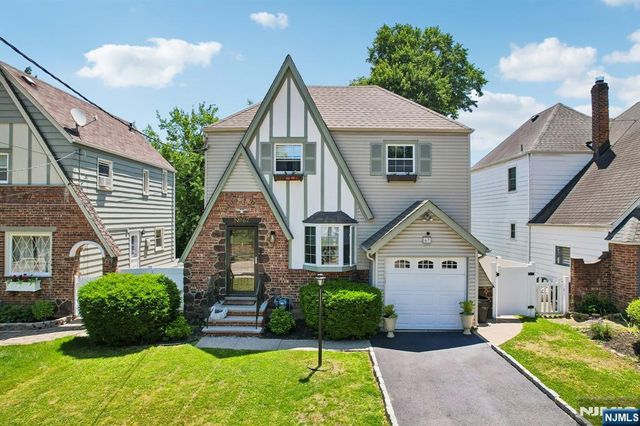 67 Marlboro Road, Clifton, NJ 07012