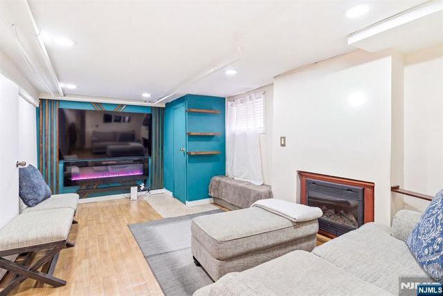 752-754 Market Street, Paterson, NJ 07513