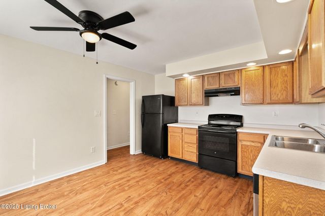 6504 Jennifer Valley Way, Louisville, KY 40258