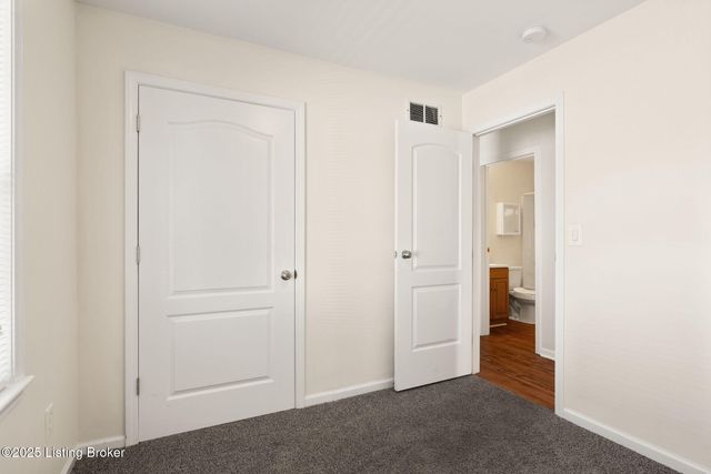 6504 Jennifer Valley Way, Louisville, KY 40258