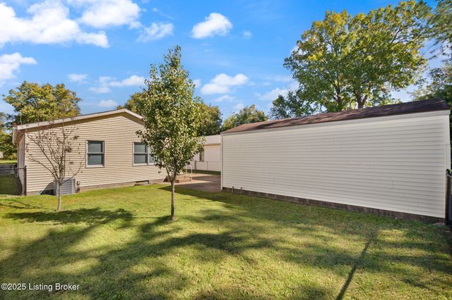 6504 Jennifer Valley Way, Louisville, KY 40258