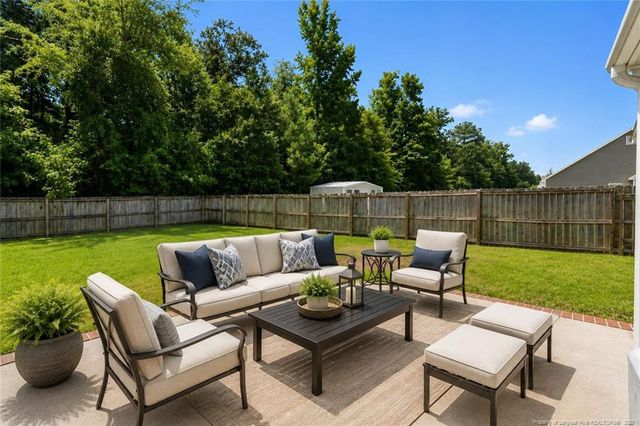 8229 Frenchorn Lane, Fayetteville, NC 28314