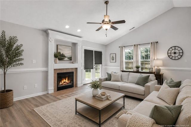 8229 Frenchorn Lane, Fayetteville, NC 28314