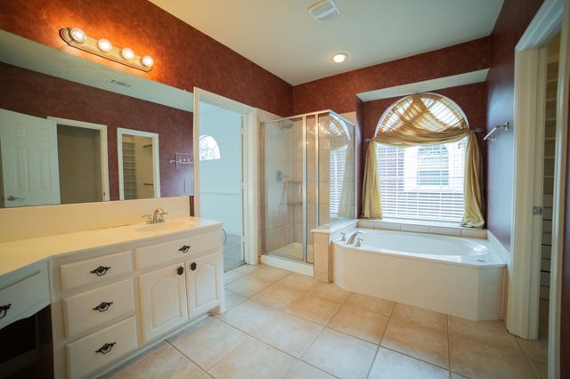 15105 Regal Oak Lane, Frisco, TX 75035