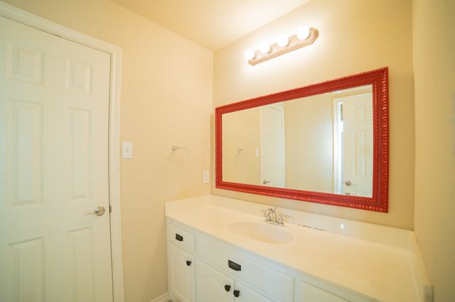 15105 Regal Oak Lane, Frisco, TX 75035
