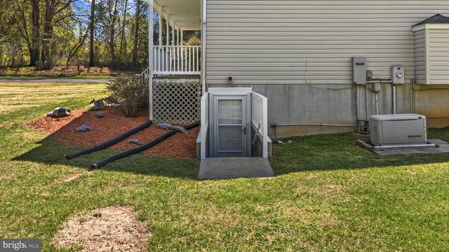 9318 ROBERT E LEE DR, Spotsylvania, VA 22551