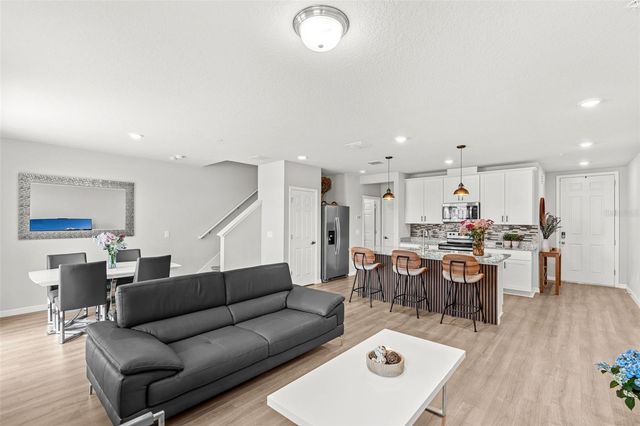 2582 SWEET VIBURNUM WAY, Ocoee, FL 34761