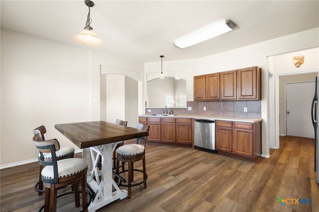 8004 Redbrush, Temple, TX 76502