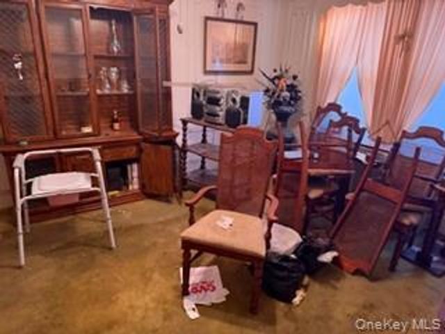 6333 83rd Street, Middle Village, NY 11379