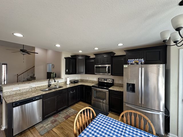 131 Irish Oaks Dr, Portland, TN 37148