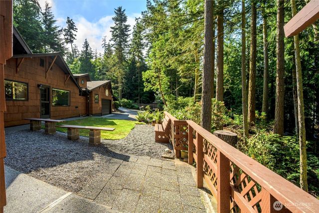 15780 Quiet Cove Drive, Anacortes, WA 98221