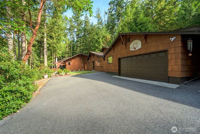 15780 Quiet Cove Drive, Anacortes, WA 98221