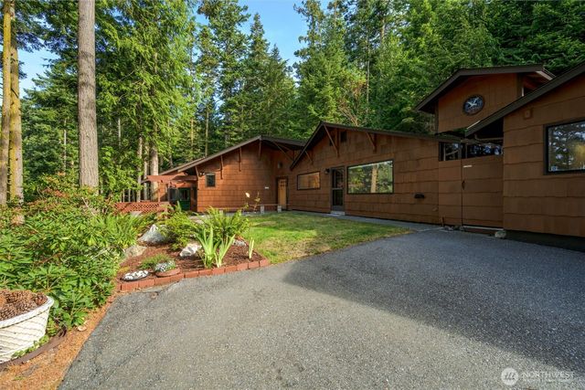 15780 Quiet Cove Drive, Anacortes, WA 98221