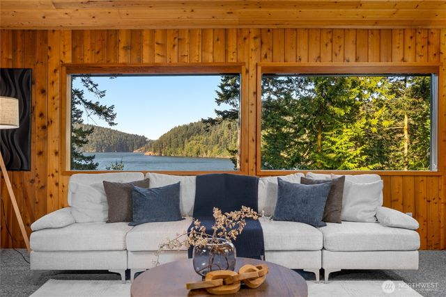 15780 Quiet Cove Drive, Anacortes, WA 98221