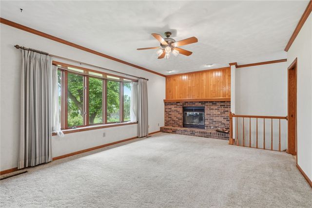 3615 24th Avenue, Marion, IA 52302