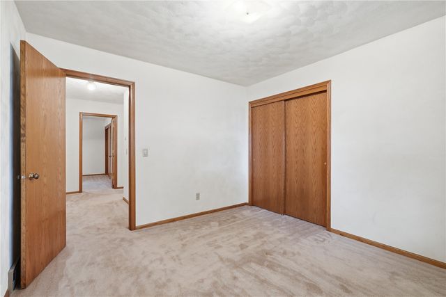 3615 24th Avenue, Marion, IA 52302