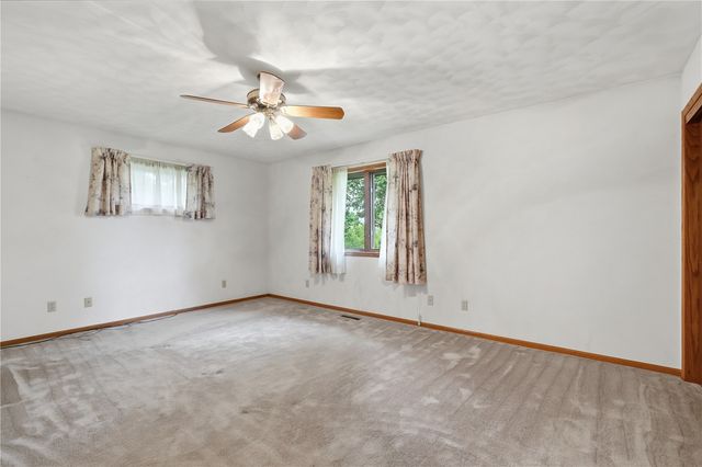 3615 24th Avenue, Marion, IA 52302