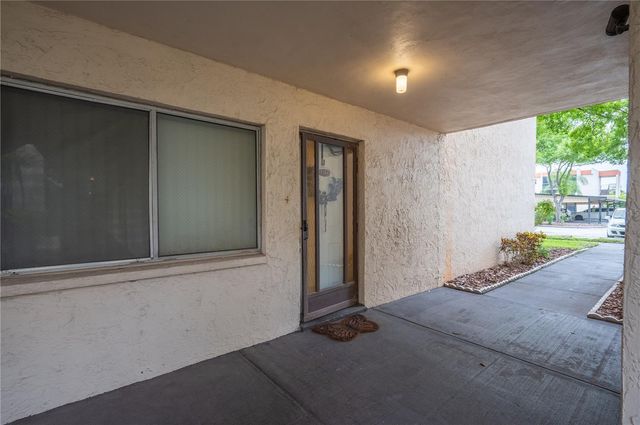 1130 N LAKE PARKER AVENUE C126, Lakeland, FL 33805