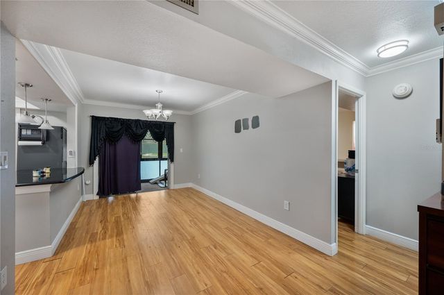 1130 N LAKE PARKER AVENUE C126, Lakeland, FL 33805