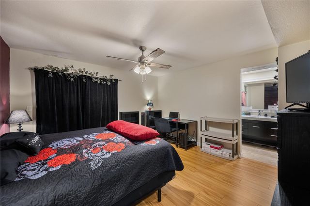 1130 N LAKE PARKER AVENUE C126, Lakeland, FL 33805