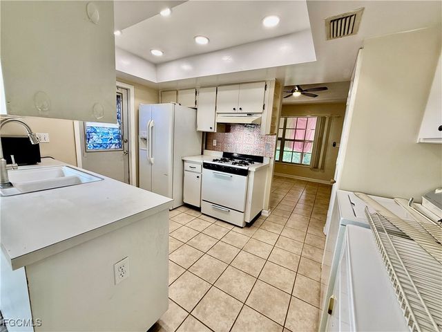 9 Palm BLVD, Lehigh Acres, FL 33936