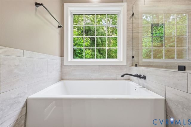 2705 Judes Ferry Rd, Powhatan, VA 23139