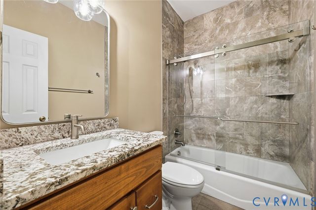 2705 Judes Ferry Rd, Powhatan, VA 23139