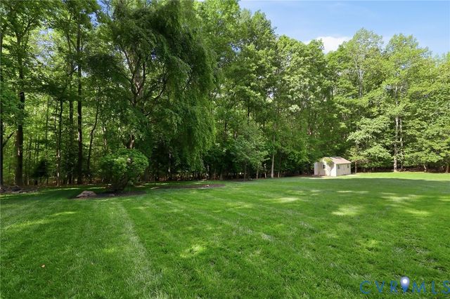 2705 Judes Ferry Rd, Powhatan, VA 23139