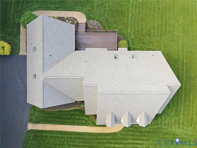 2705 Judes Ferry Rd, Powhatan, VA 23139
