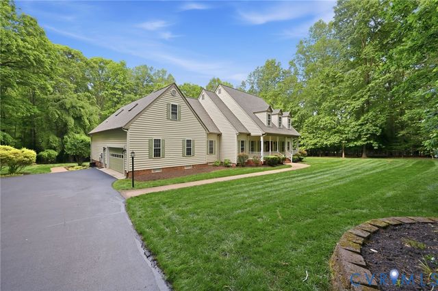 2705 Judes Ferry Rd, Powhatan, VA 23139