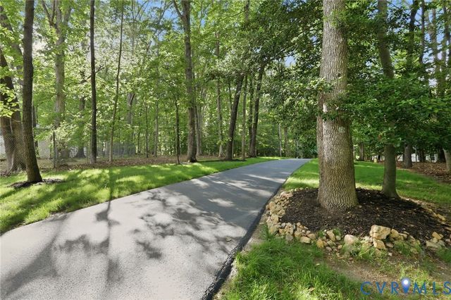 2705 Judes Ferry Rd, Powhatan, VA 23139