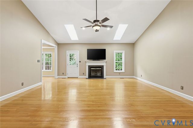 2705 Judes Ferry Rd, Powhatan, VA 23139