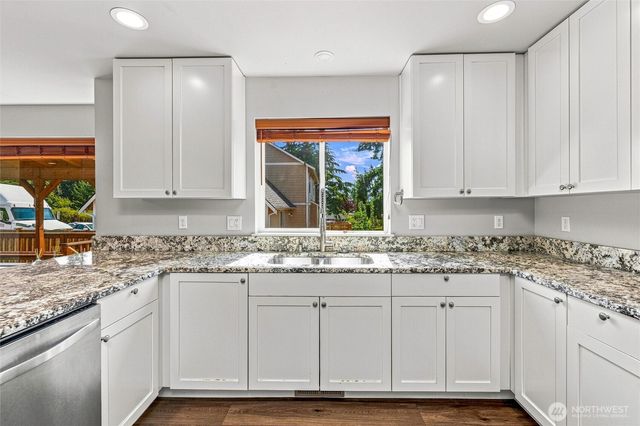 1183 D Street, Blaine, WA 98230
