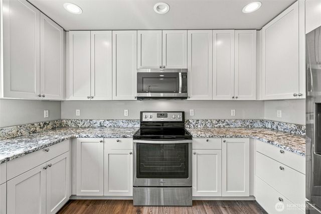1183 D Street, Blaine, WA 98230
