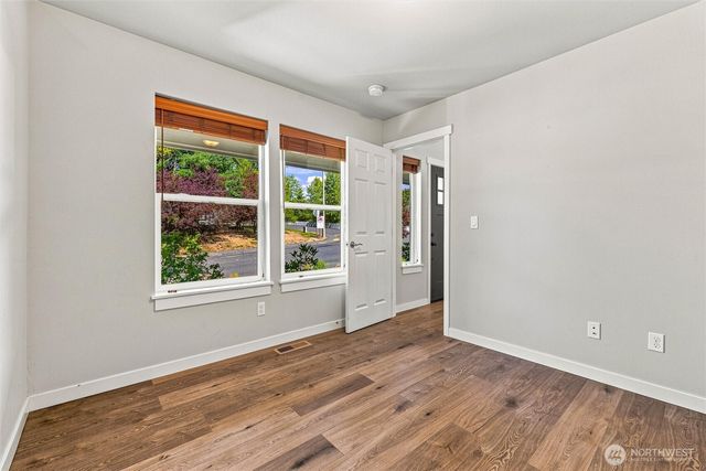 1183 D Street, Blaine, WA 98230