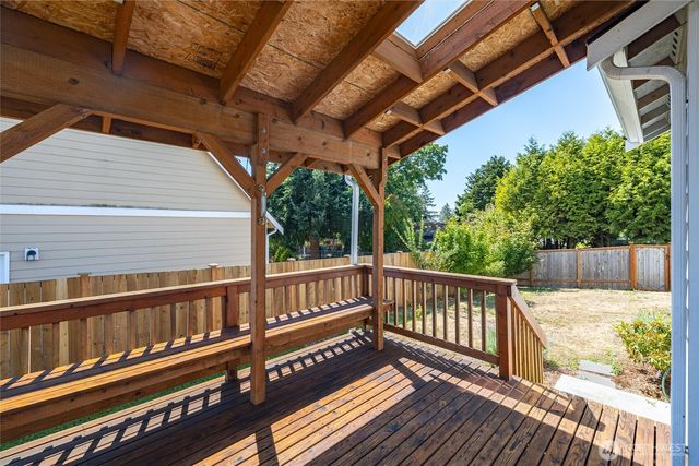 1183 D Street, Blaine, WA 98230