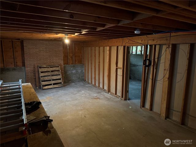 9310 Olson Road NW, Bremerton, WA 98311