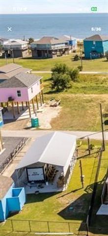 1765 Croaker Lane, Crystal Beach, TX 77650