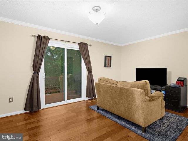 655 REALM CT W, Odenton, MD 21113
