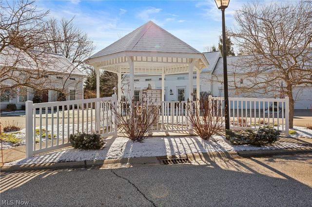 10248 Brighton Circle, Twinsburg, OH 44087