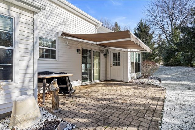 10248 Brighton Circle, Twinsburg, OH 44087